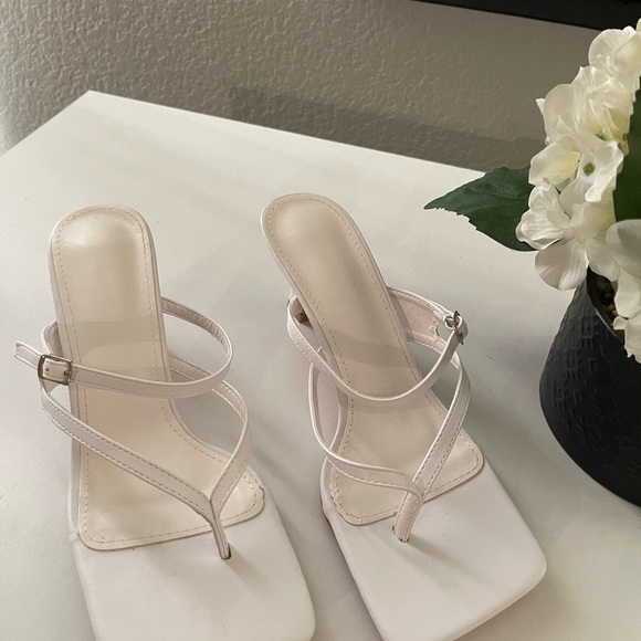 Brand new sandals never worn. - Picture 2 of 3